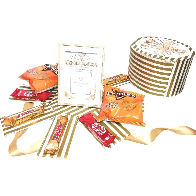 Oval-Shaped Explosion Box | Congratulations Gift | Pop Up Love